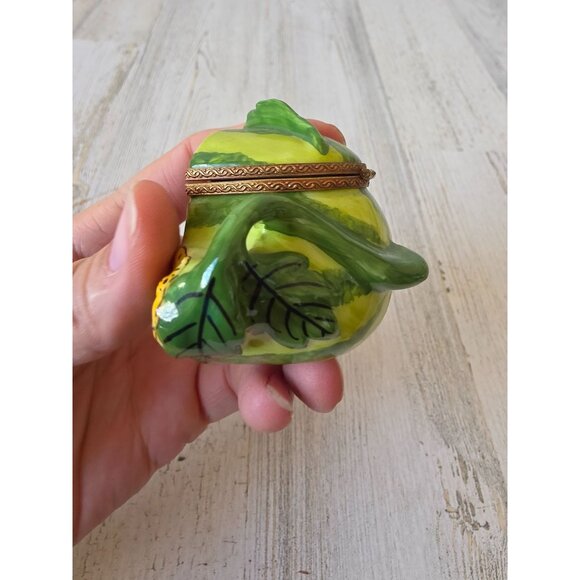 Limoges watermelon teapot trinket box flower - Picture 3 of 9